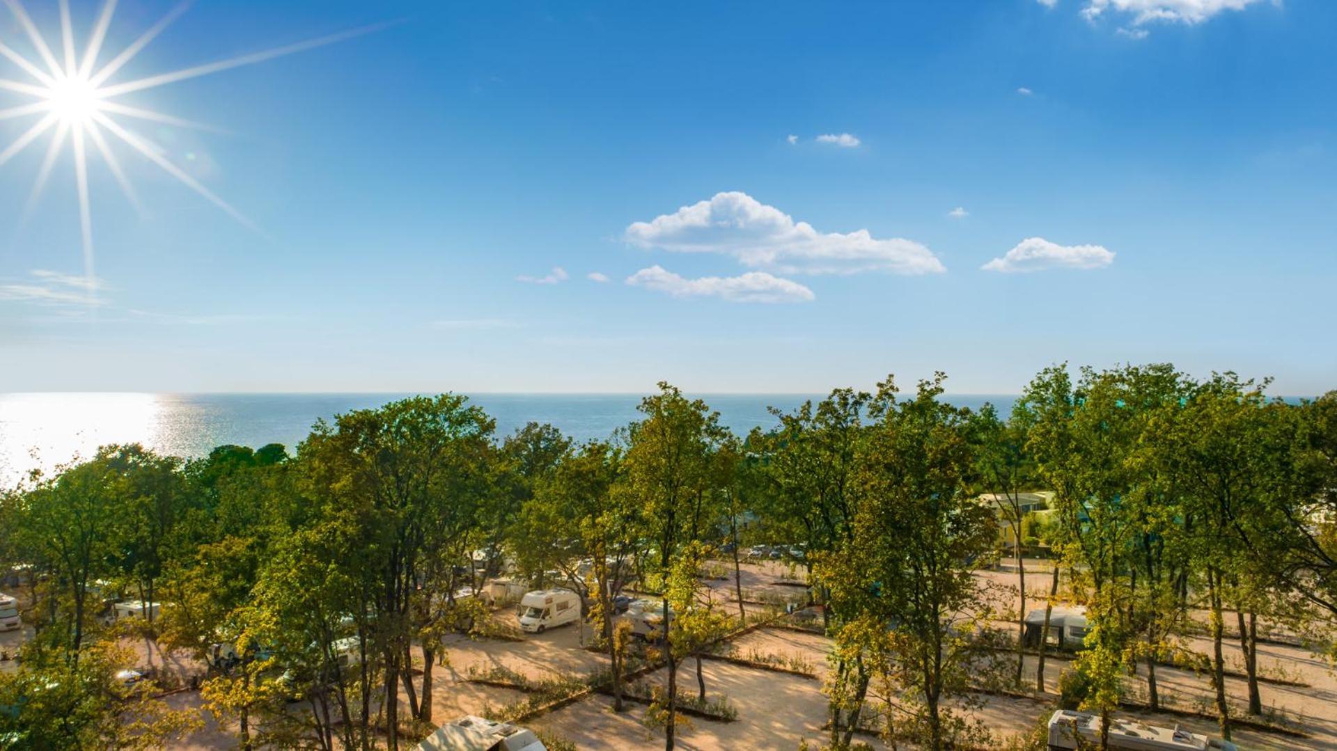 Aminess Planet Camping Maravea Resort - Pitches Novigrad  ภายนอก รูปภาพ