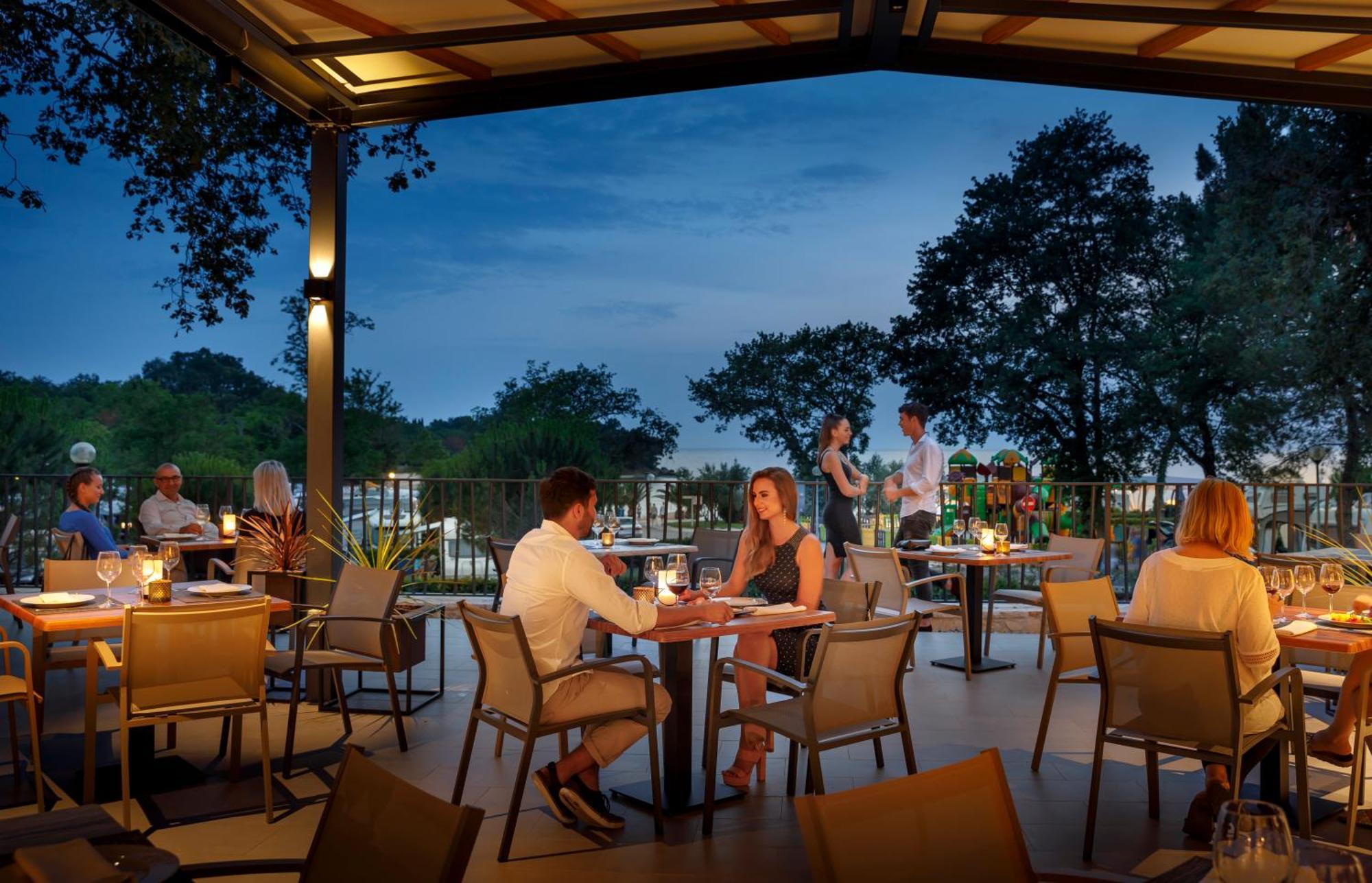 Aminess Planet Camping Maravea Resort - Pitches Novigrad  ภายนอก รูปภาพ
